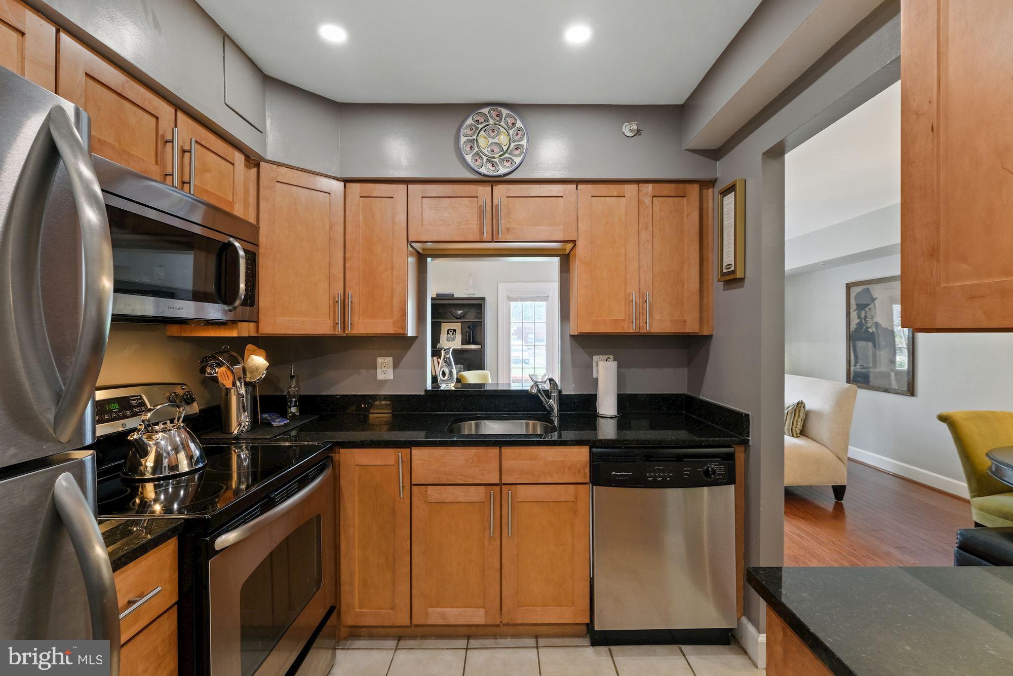 3804 PORTER STREET NW 101