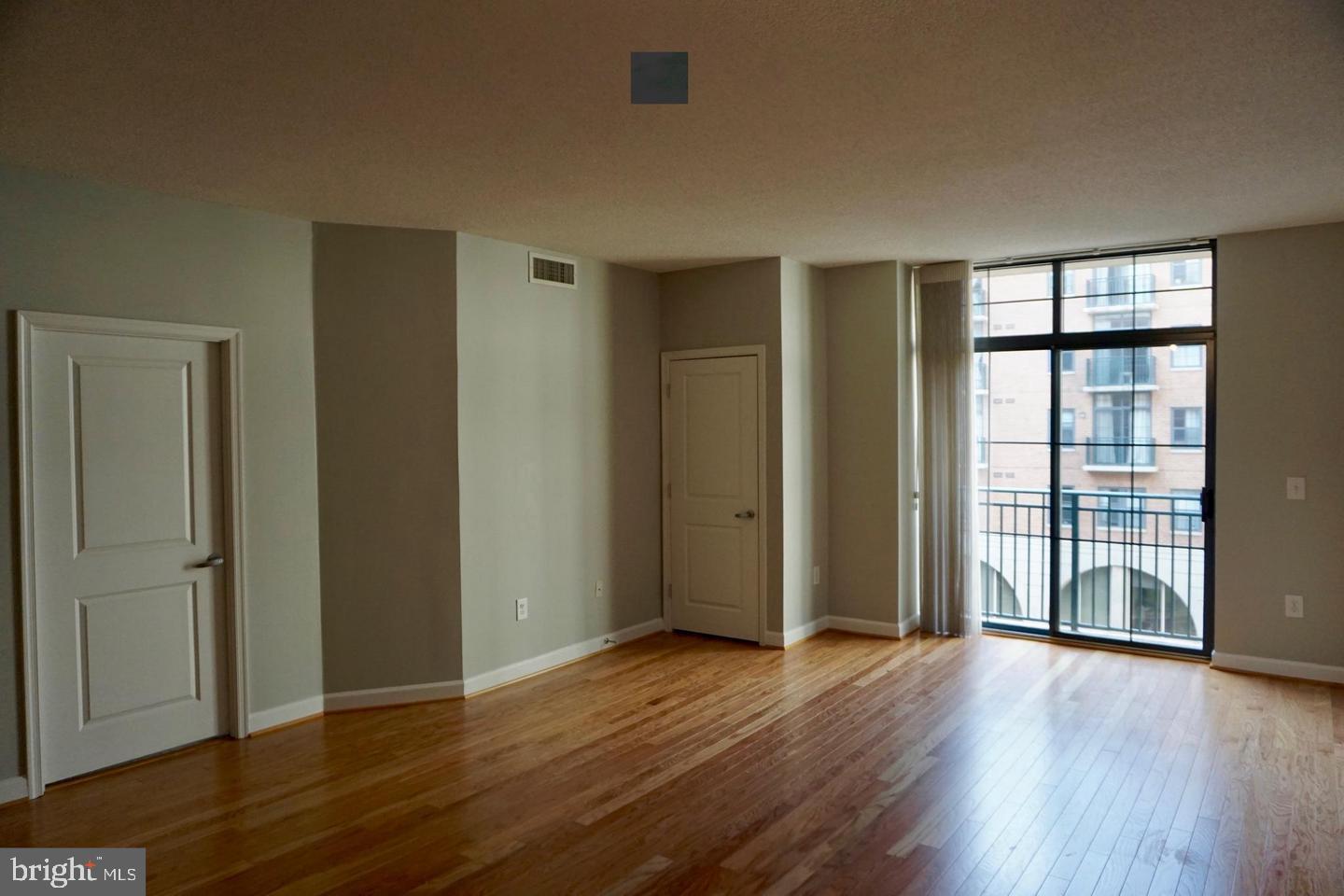 1111 25TH STREET NW 606