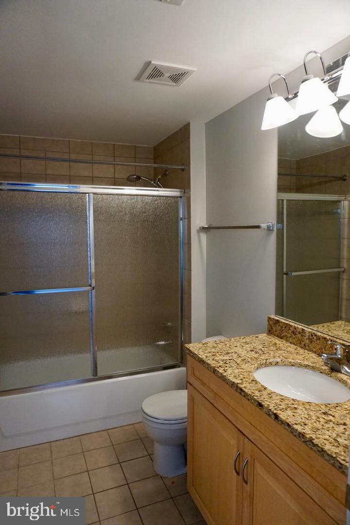 1111 25TH STREET NW 606