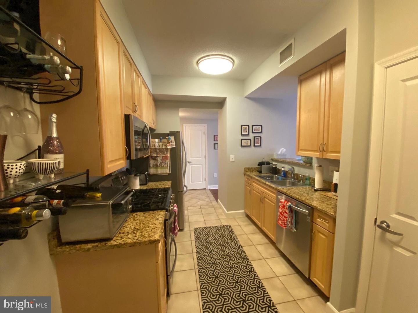 1111 25TH STREET NW 606