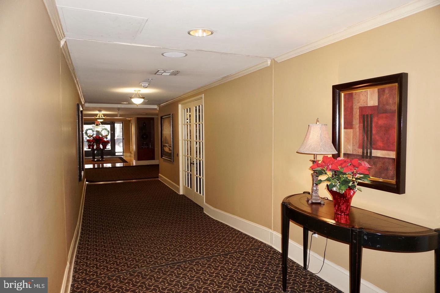 1111 25TH STREET NW 606