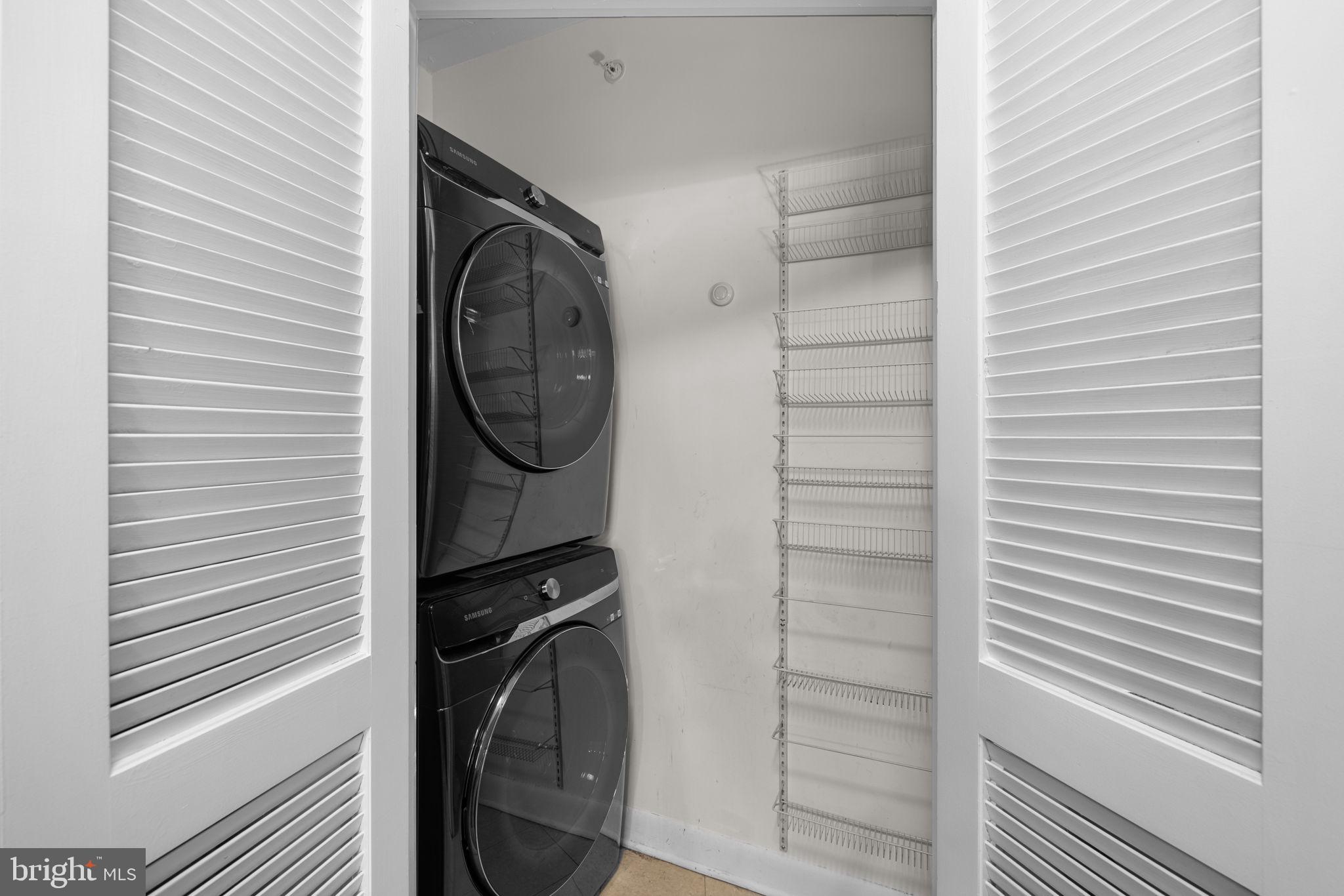 400 MASSACHUSETTS AVENUE NW 221