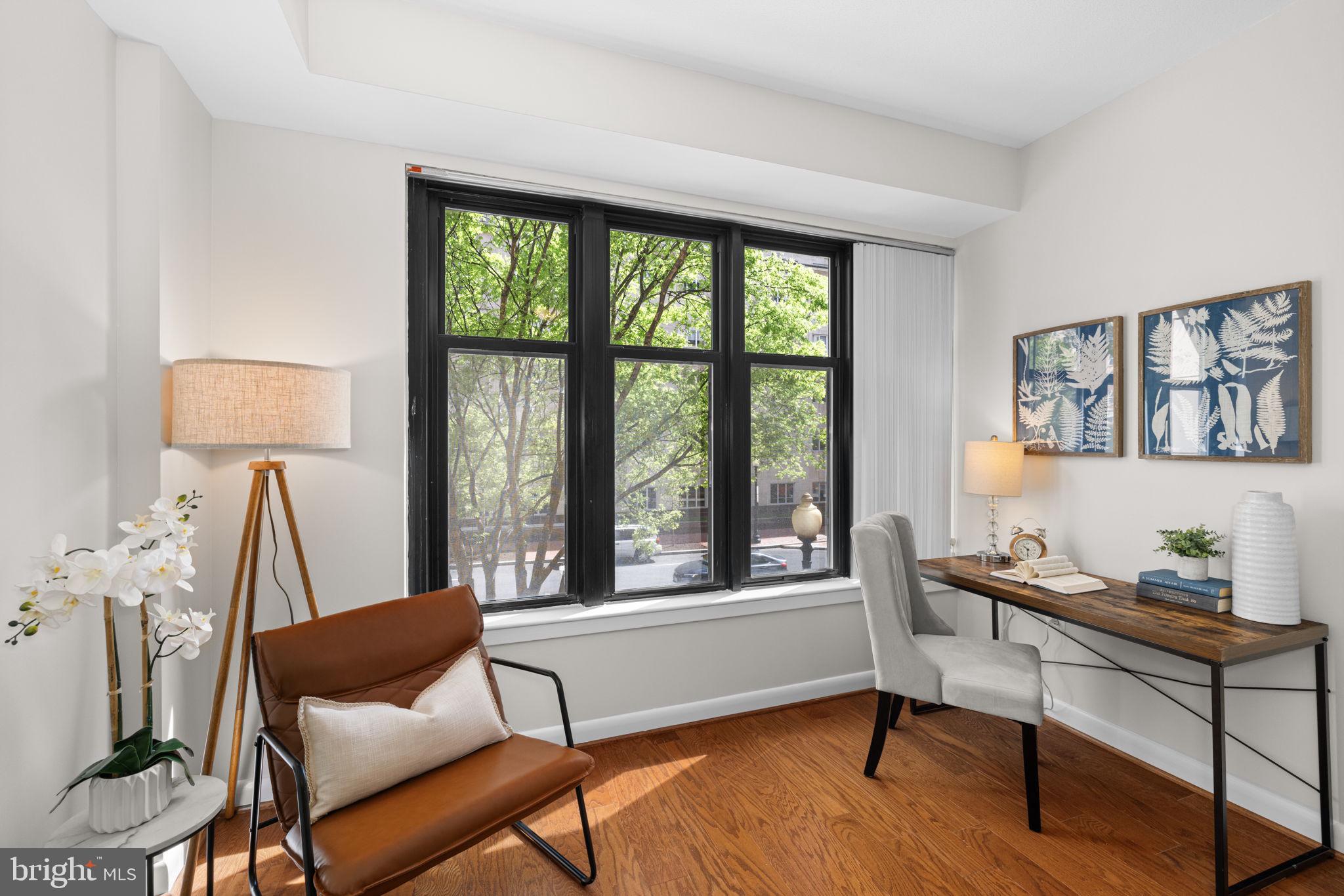 400 MASSACHUSETTS AVENUE NW 221