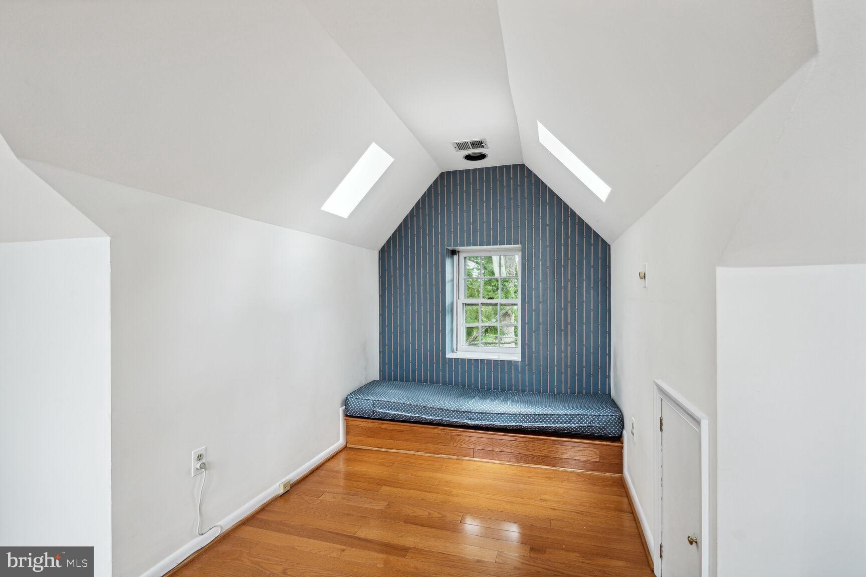 3820 HUNTINGTON STREET NW