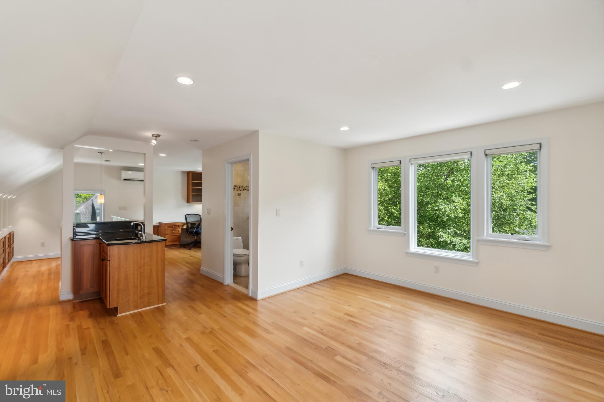 4910 SEDGWICK STREET NW