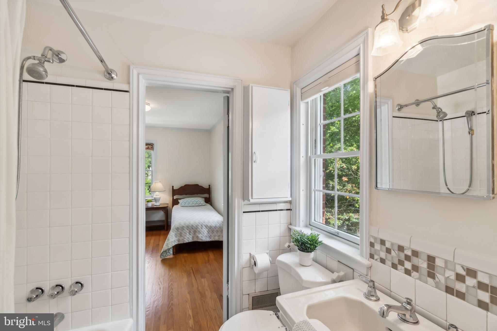 4910 SEDGWICK STREET NW