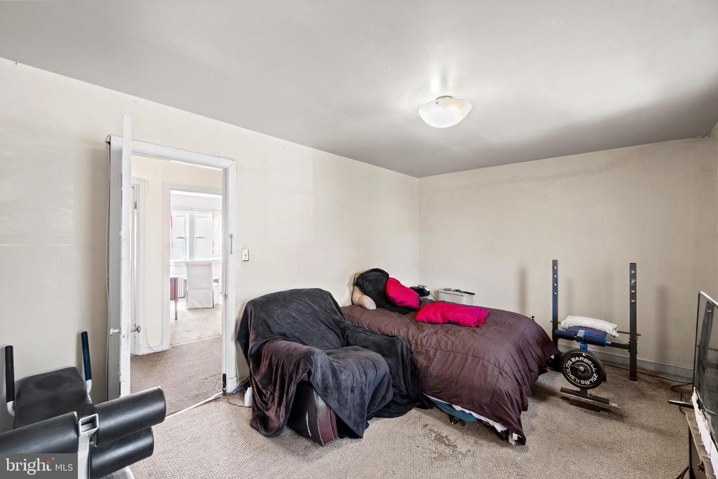 41 MICHIGAN AVENUE NE