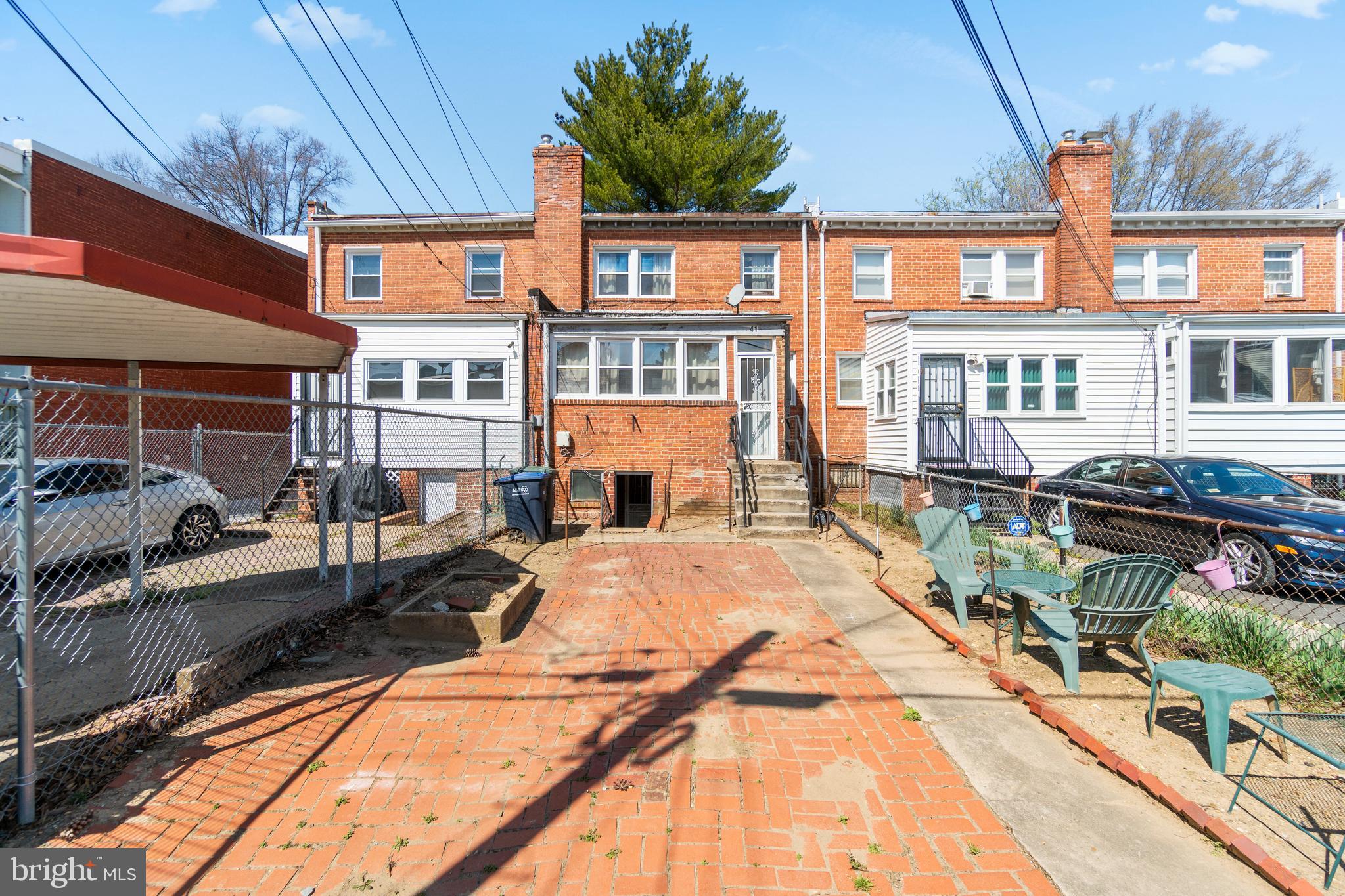 41 MICHIGAN AVENUE NE
