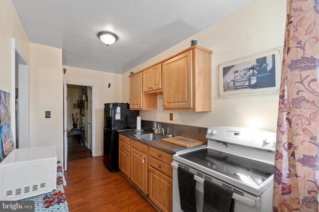41 MICHIGAN AVENUE NE