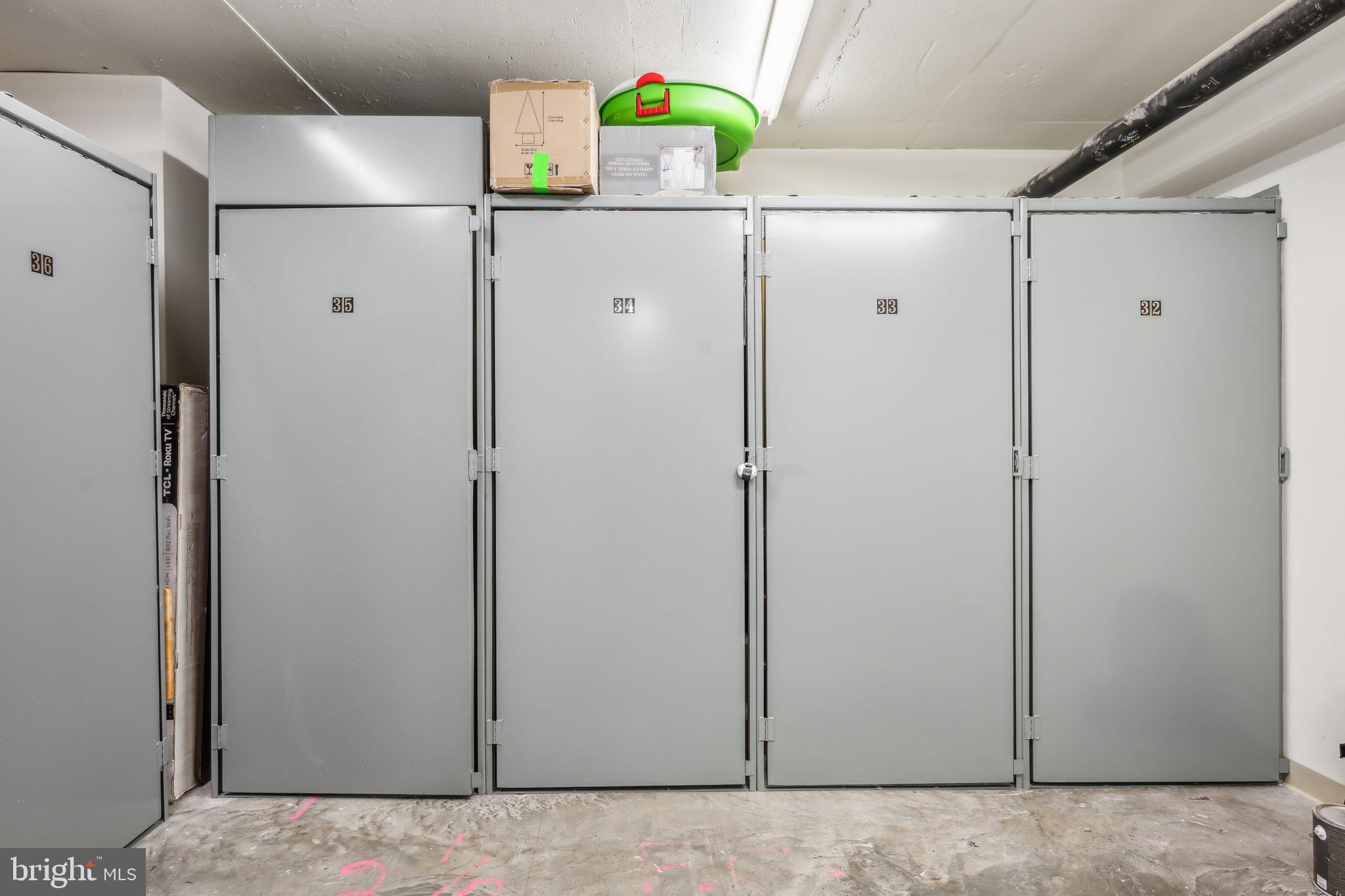 915 E STREET NW 1215