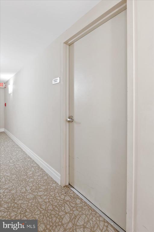 915 E STREET NW 1215