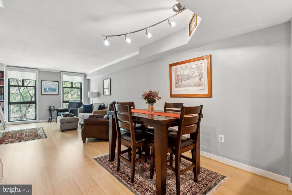 616 E STREET NW 213