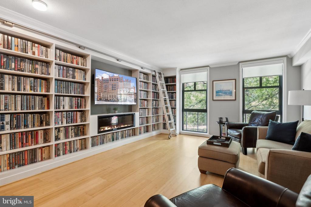 616 E STREET NW 213