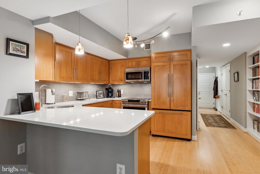 616 E STREET NW 213