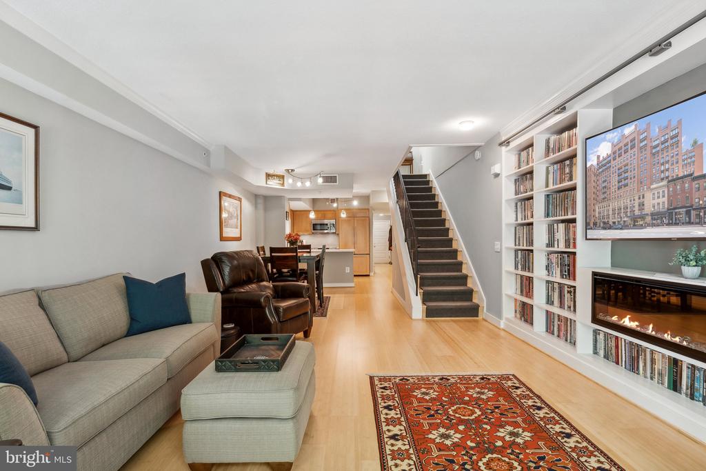 616 E STREET NW 213