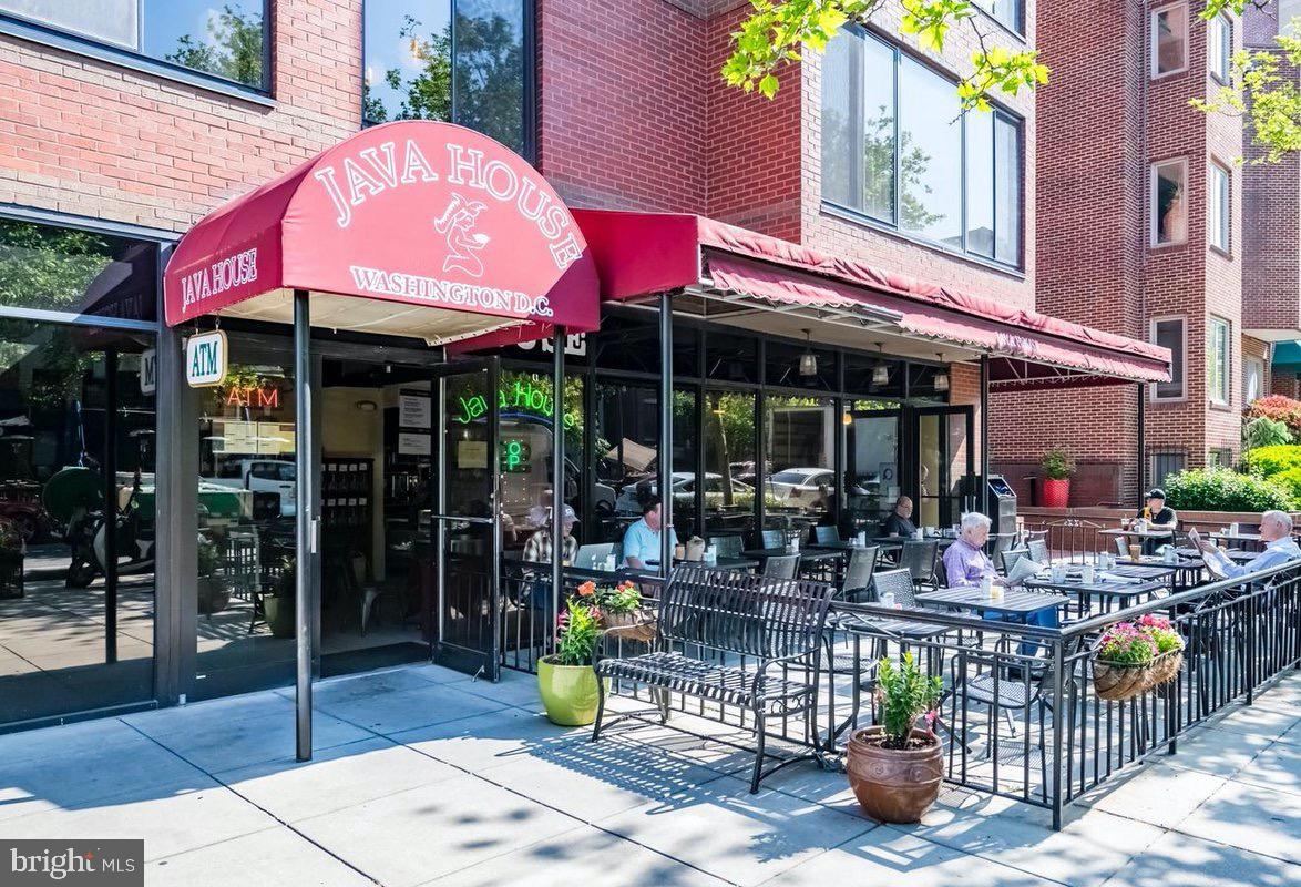 1736 18TH STREET NW 404