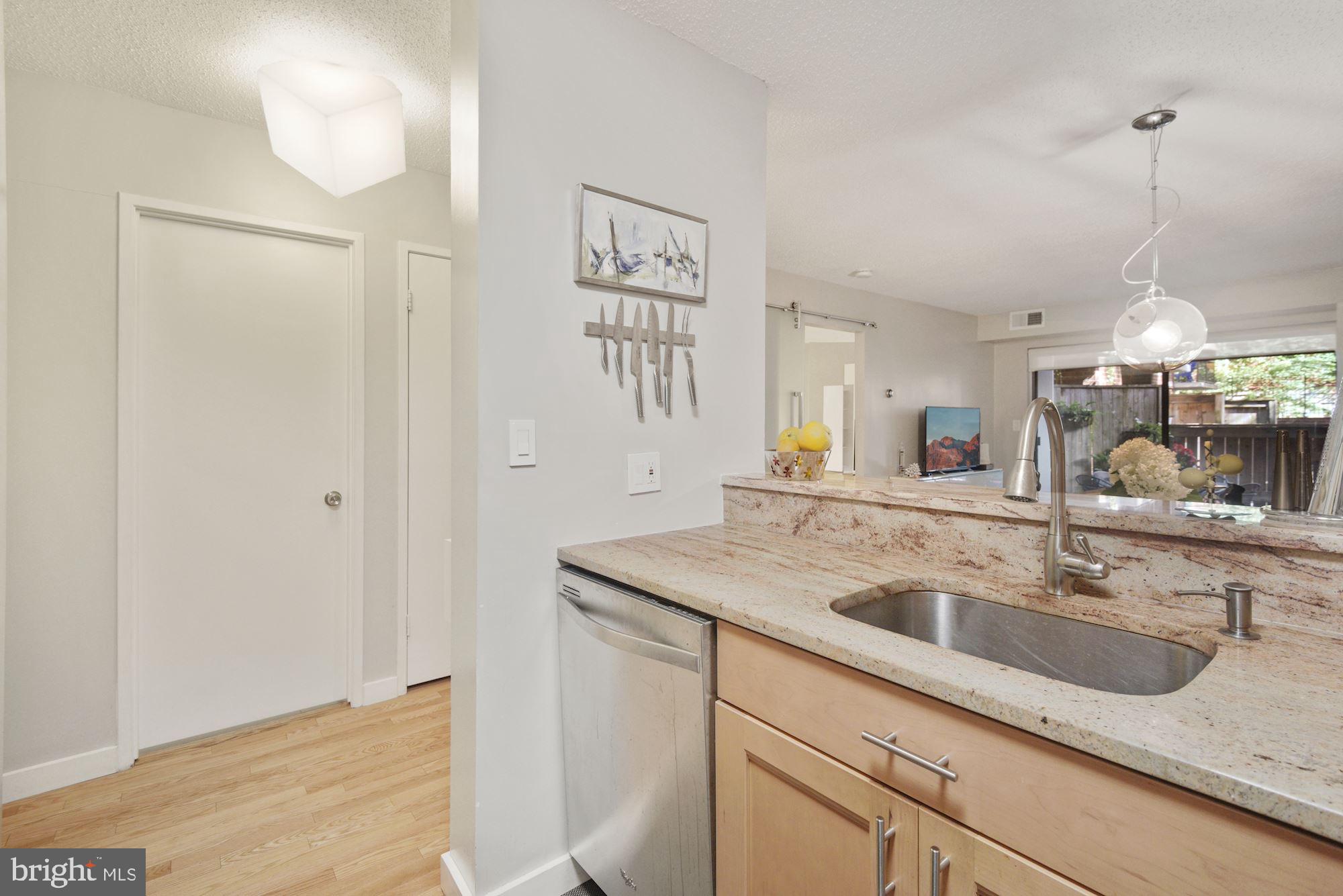 2320 WISCONSIN AVENUE NW 110