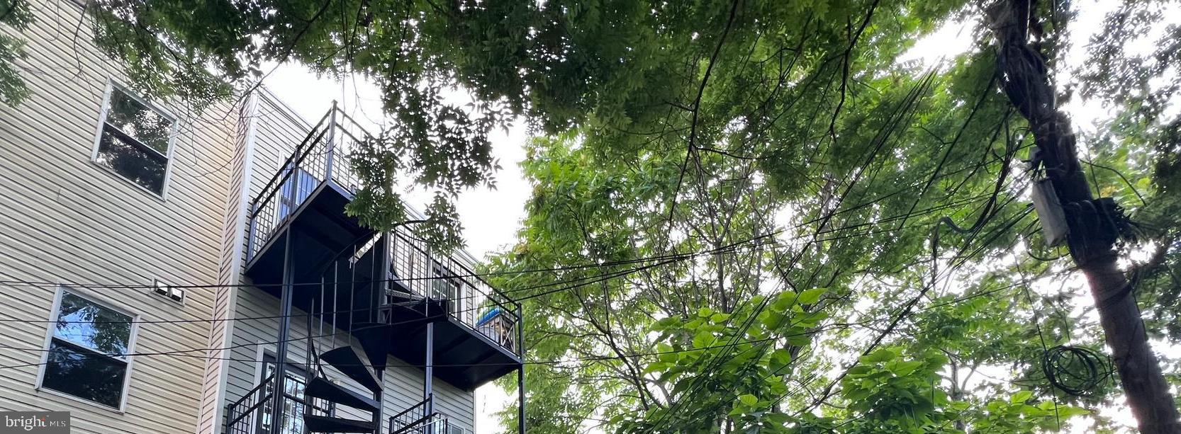 243 FLORIDA AVENUE NW 3