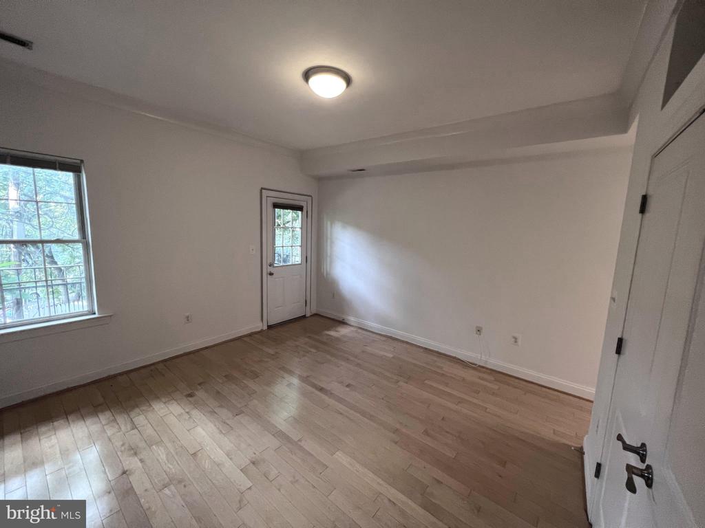 243 FLORIDA AVENUE NW 3