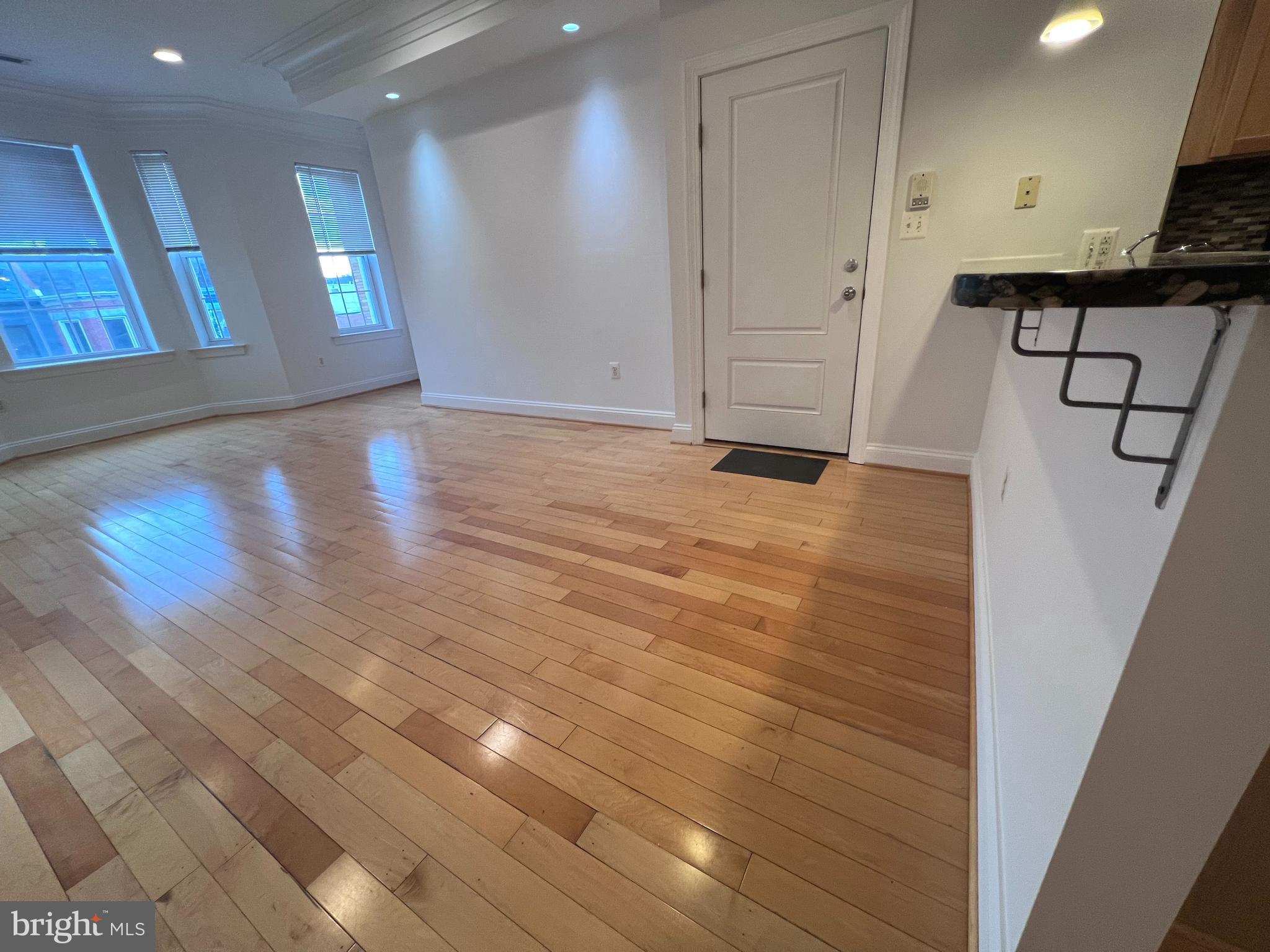 243 FLORIDA AVENUE NW 3