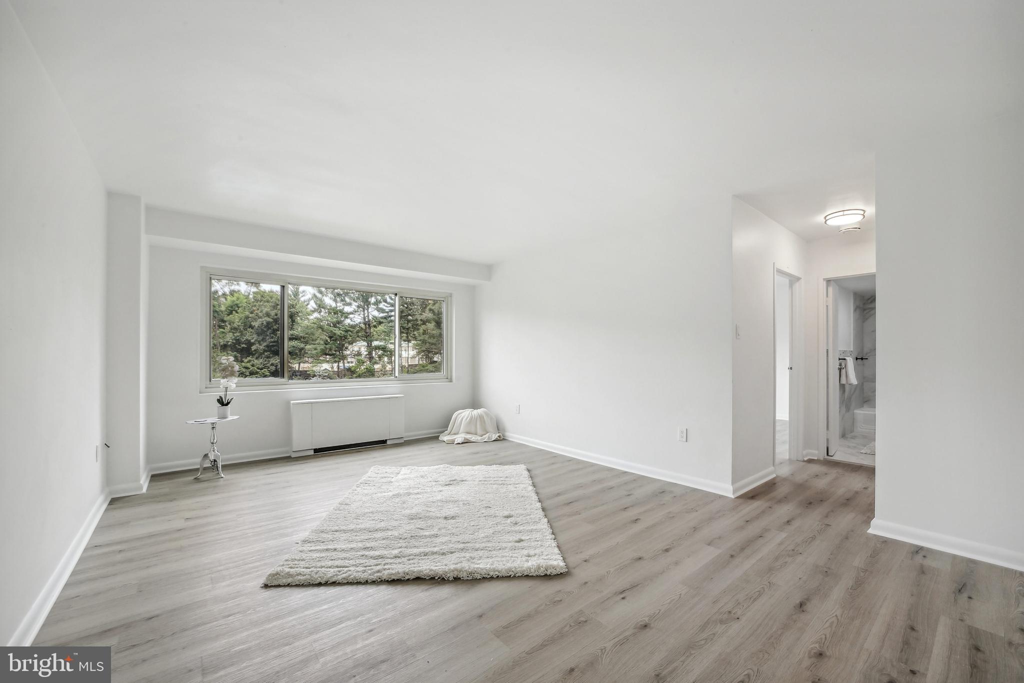 4201 CATHEDRAL AVENUE NW 719E