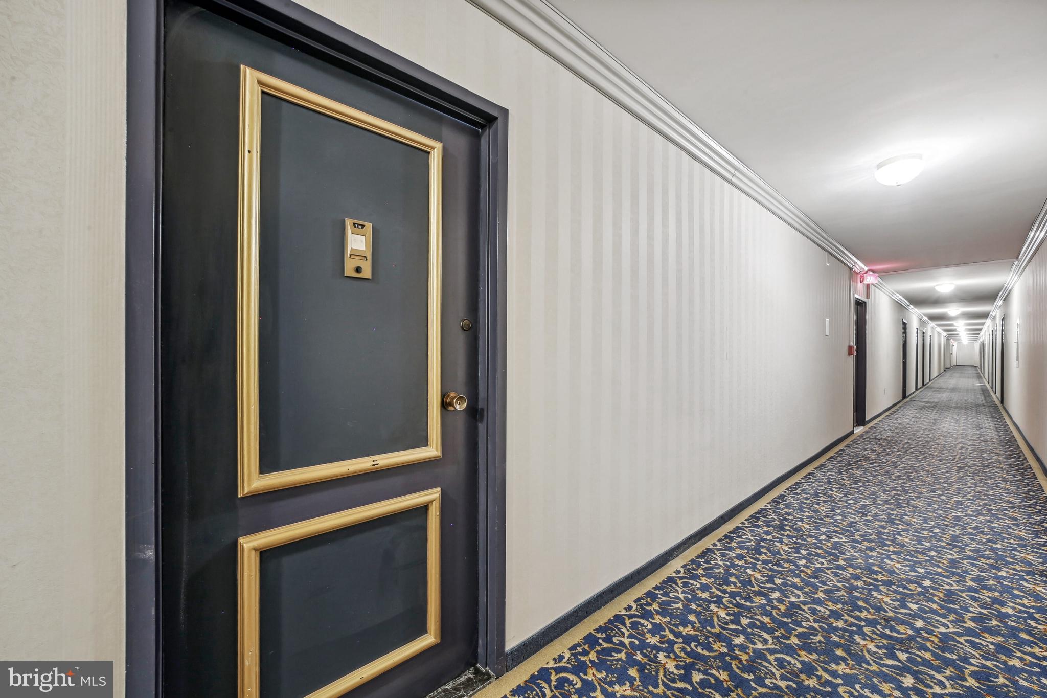 4201 CATHEDRAL AVENUE NW 719E