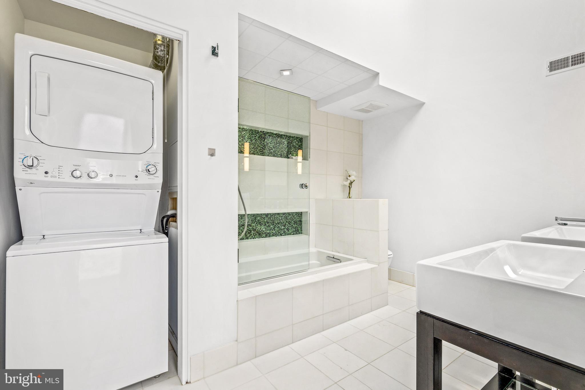 2428 17TH STREET NW 3N