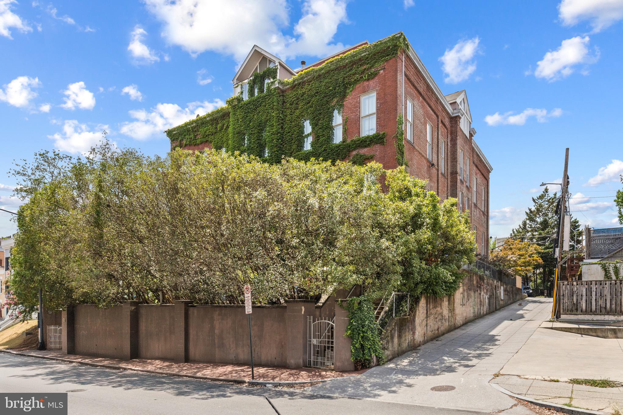 2428 17TH STREET NW 3N