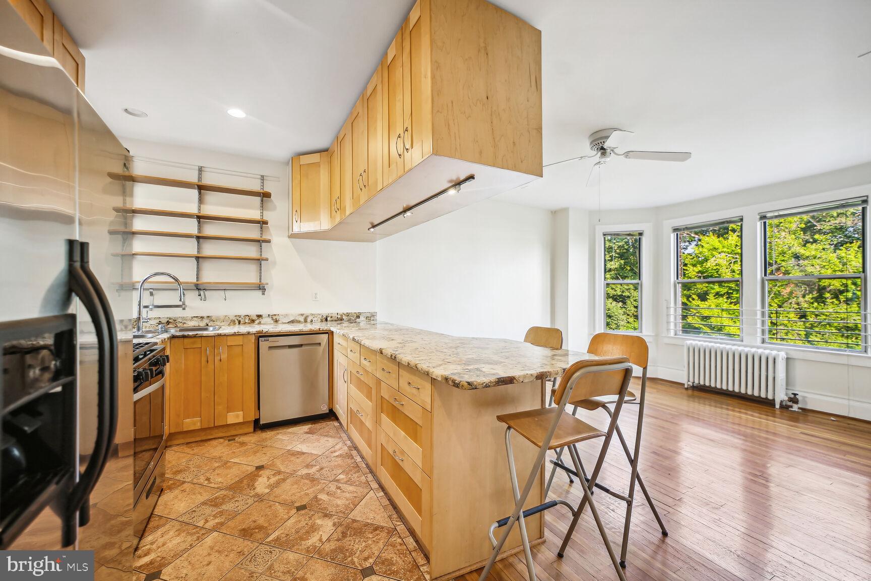 1820 CLYDESDALE PLACE NW 403