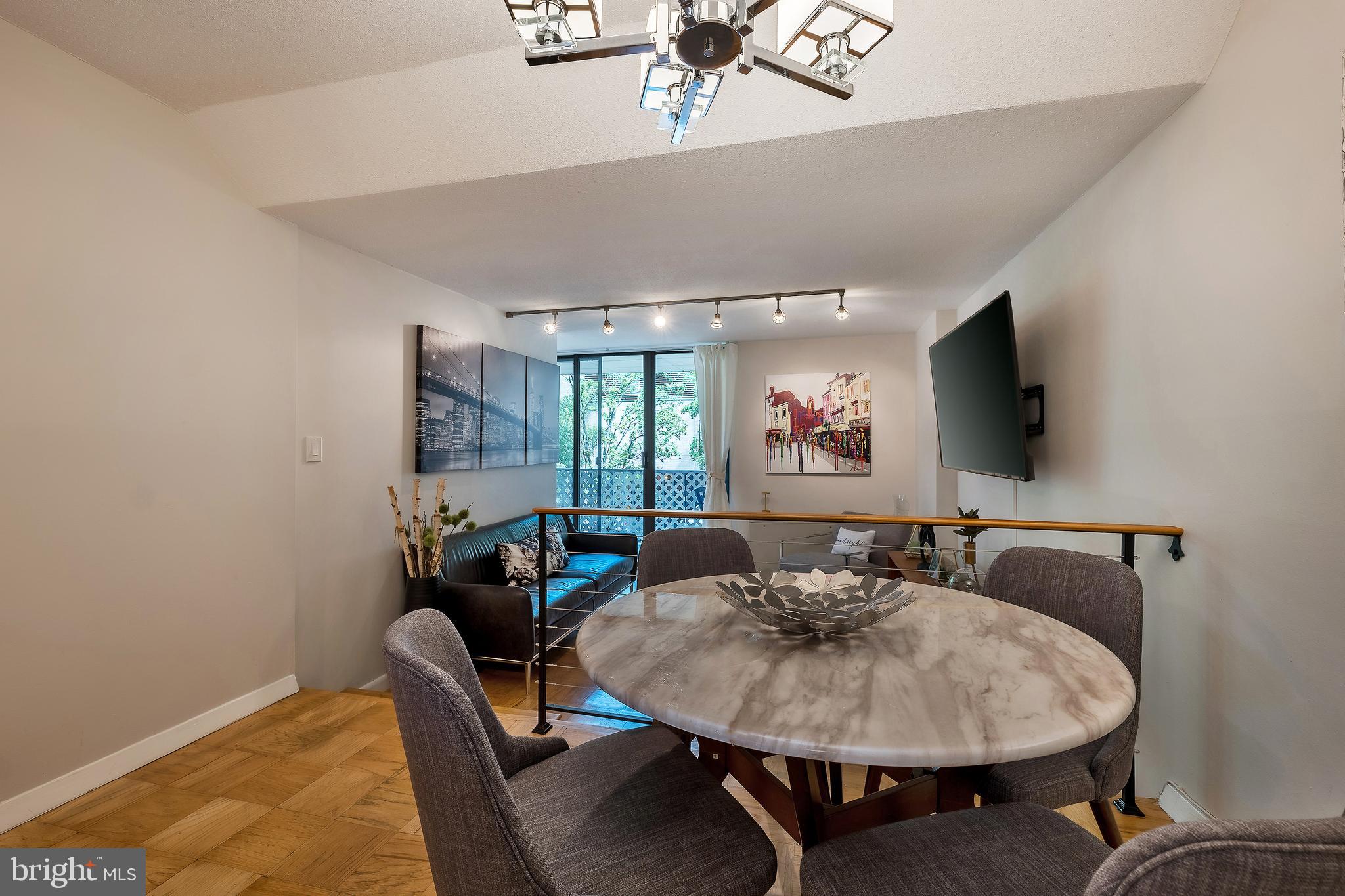 2201 L STREET NW 217