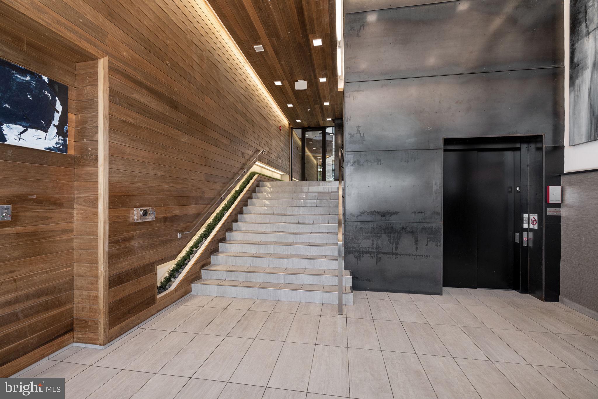 1550 11TH STREET NW 306