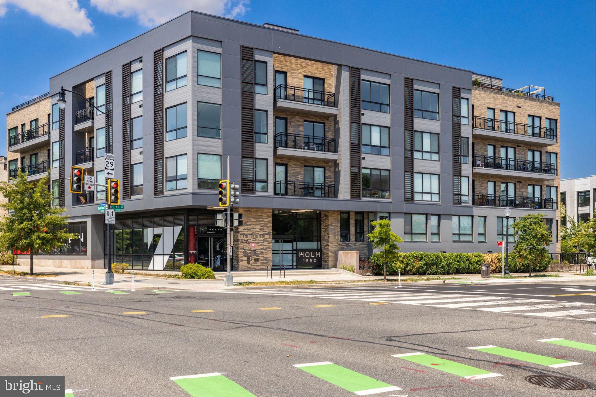 1550 11TH STREET NW 306