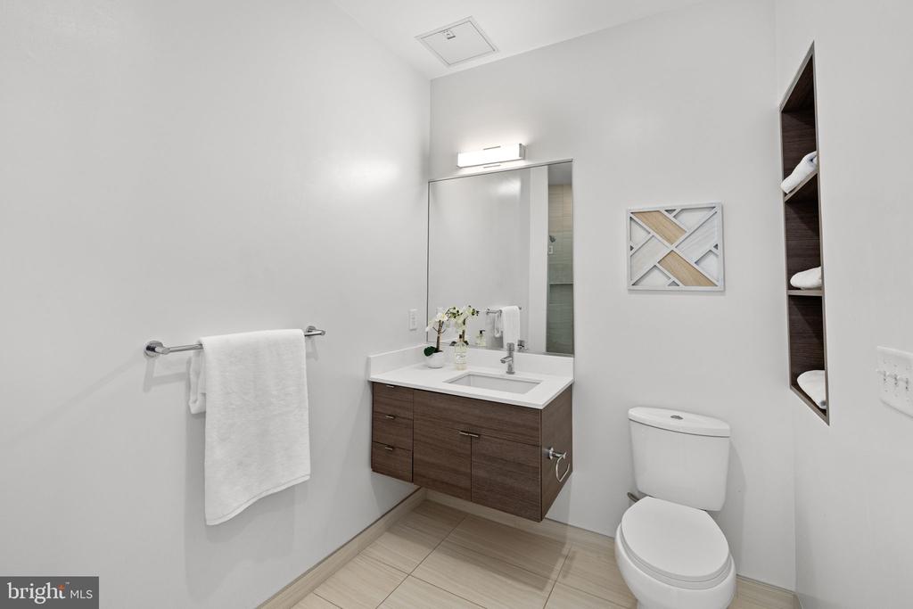 1550 11TH STREET NW 306