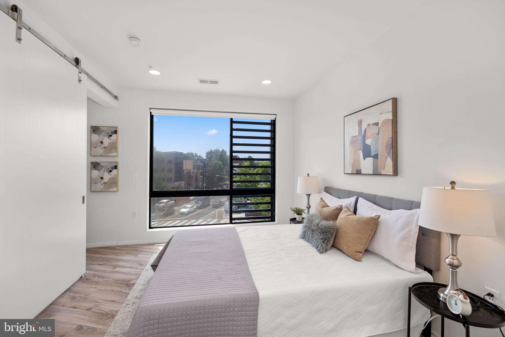 1550 11TH STREET NW 306