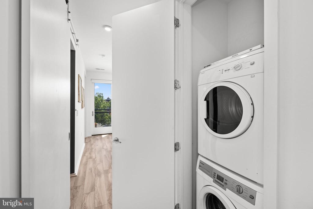 1550 11TH STREET NW 306