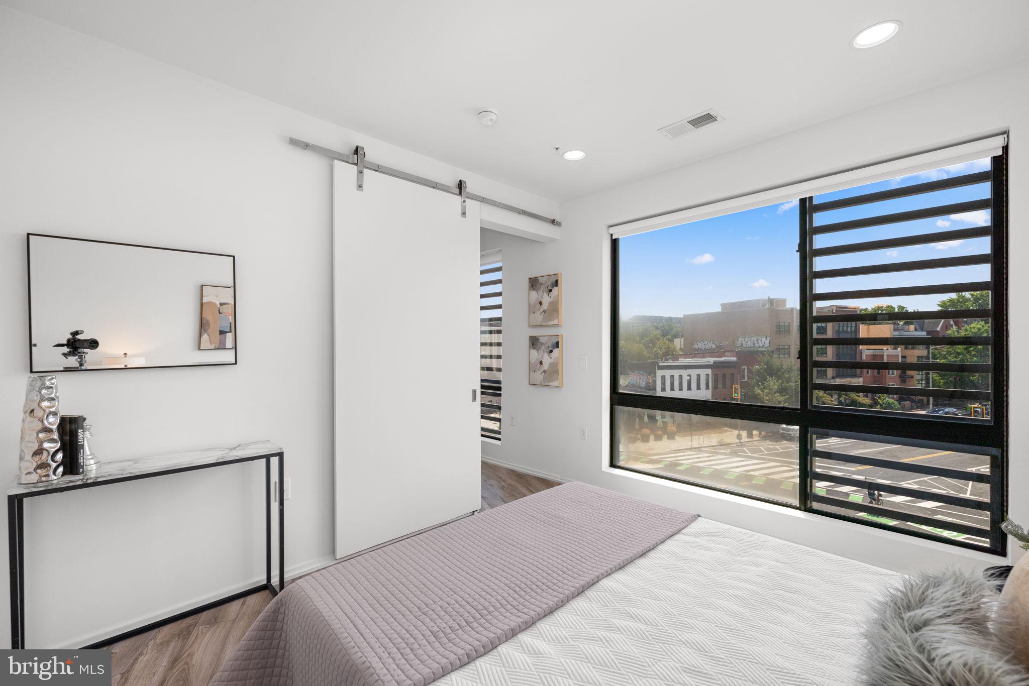 1550 11TH STREET NW 306