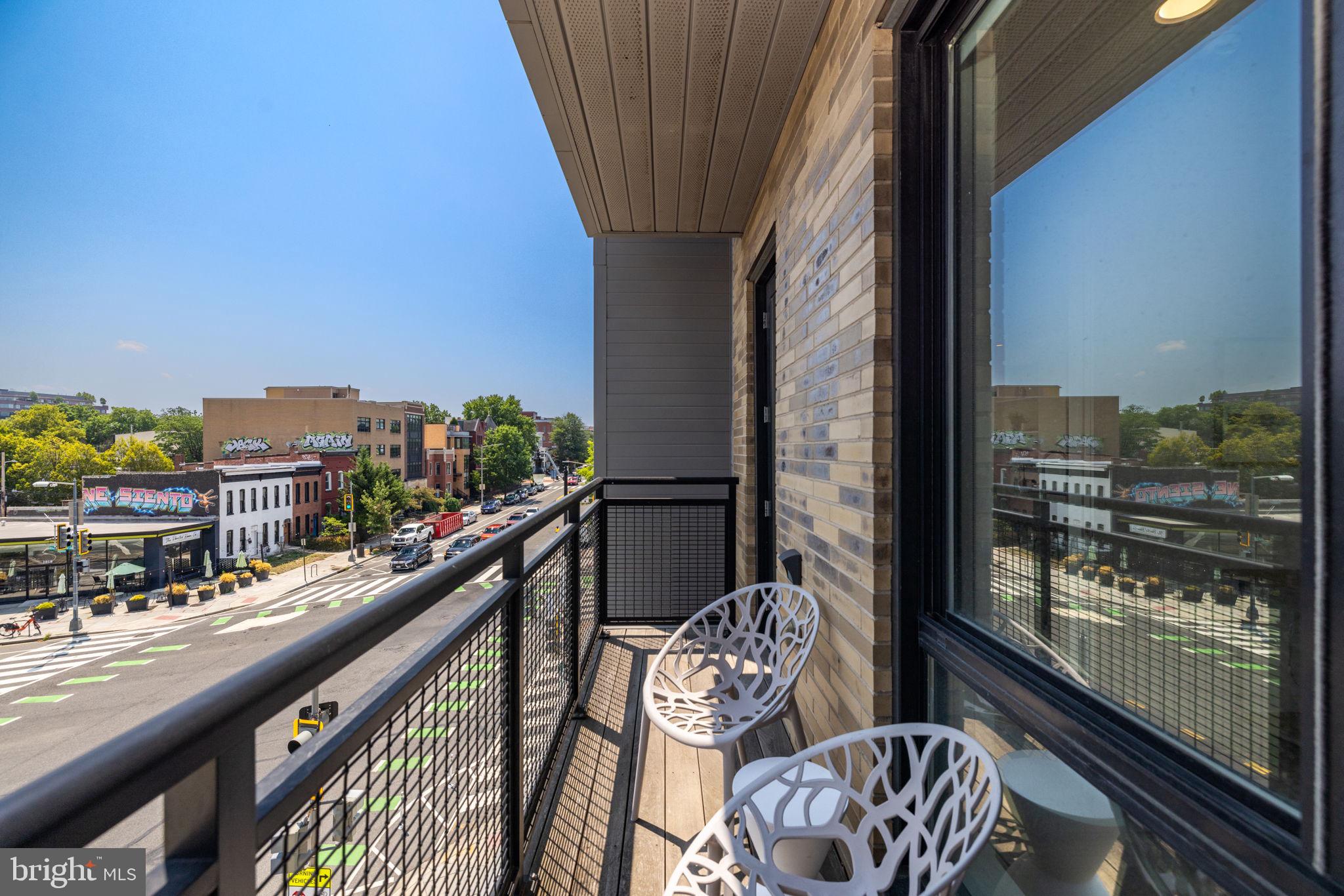 1550 11TH STREET NW 306