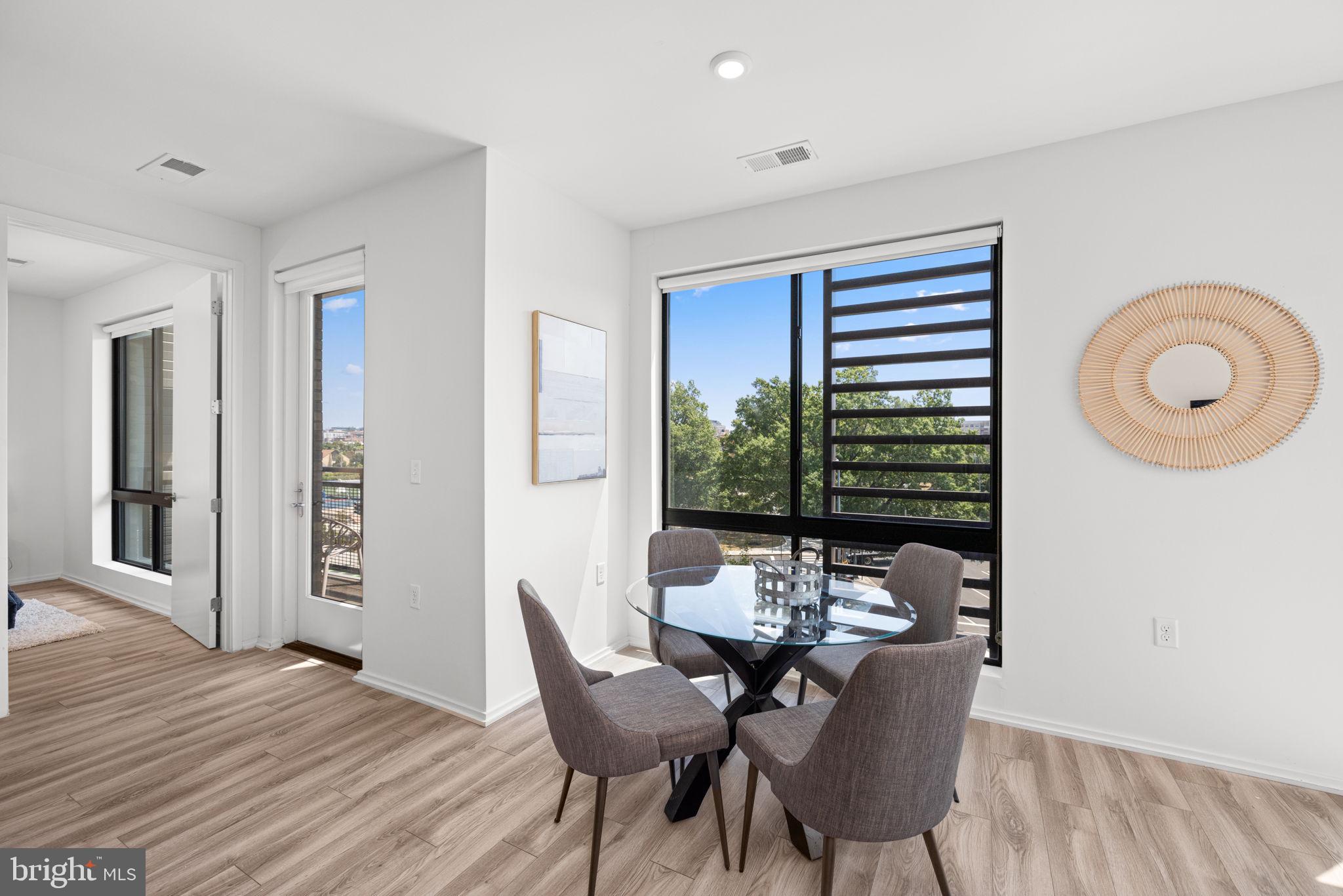 1550 11TH STREET NW 306