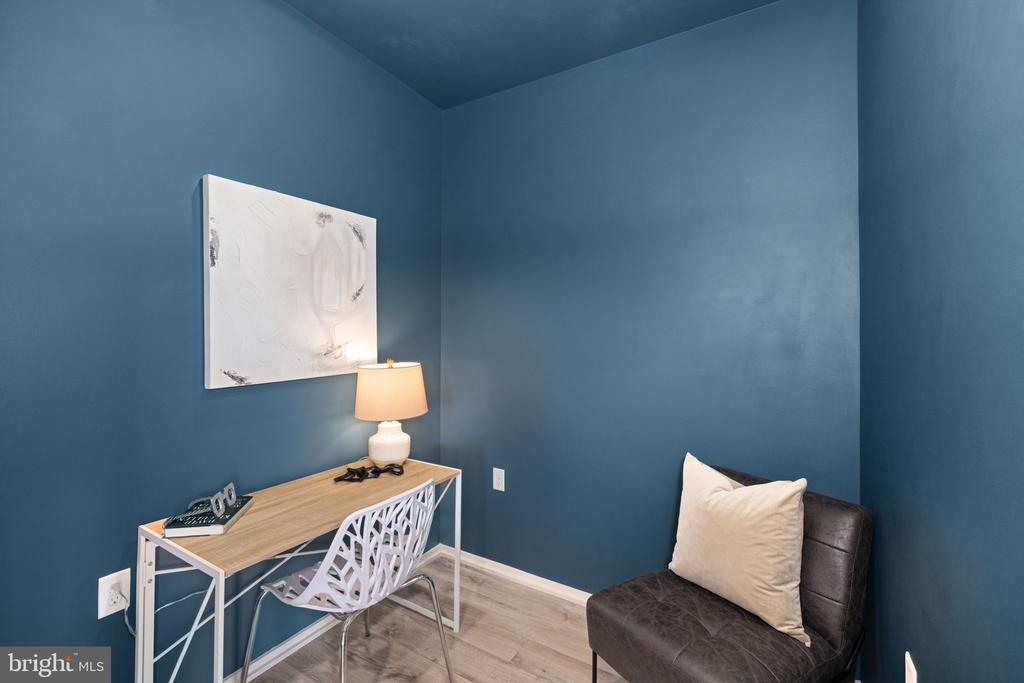 1550 11TH STREET NW 306