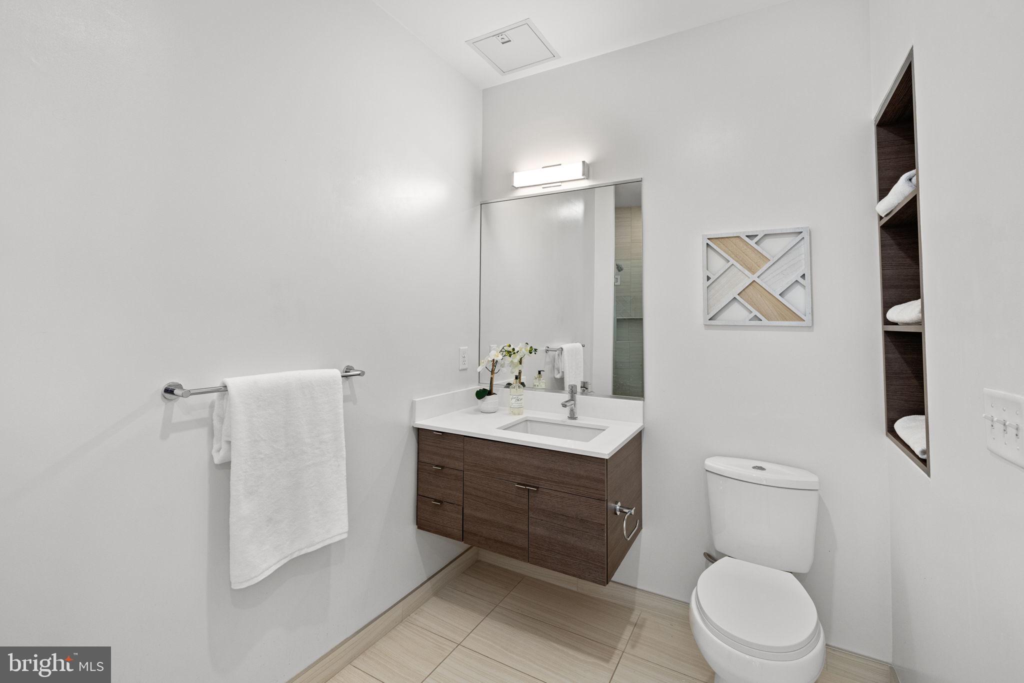 1550 11TH STREET NW 306