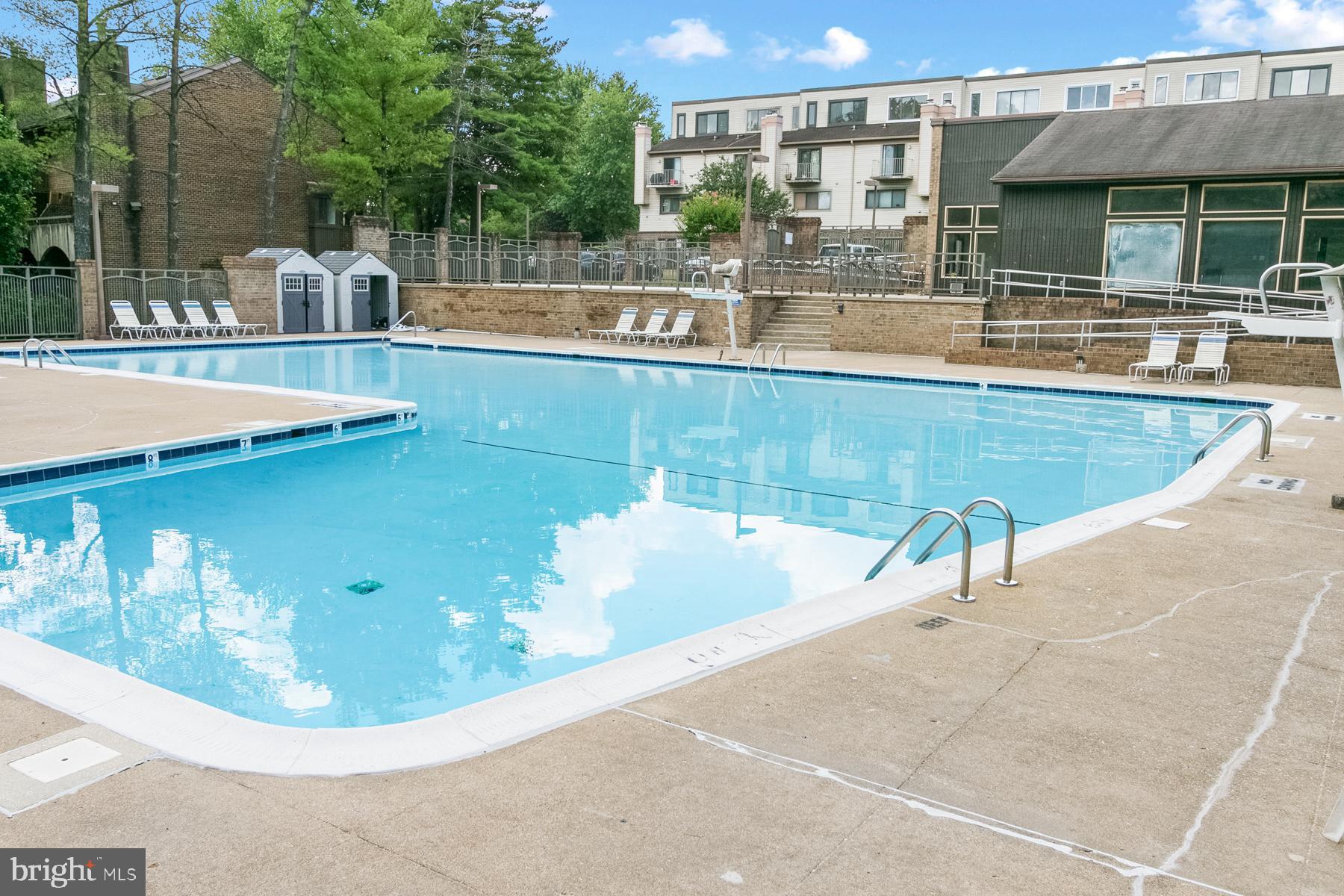 3145 HAWTHORNE DRIVE NE 3145