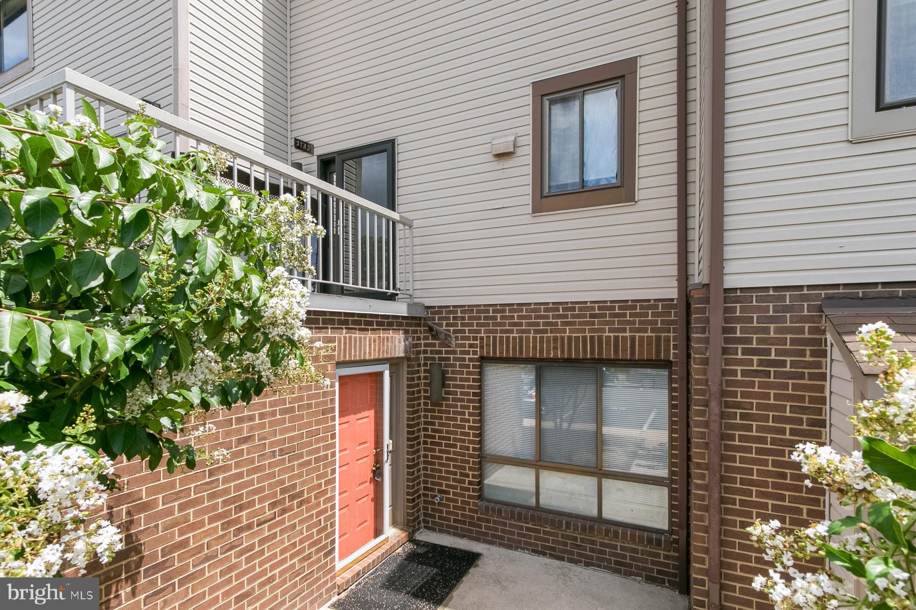 3145 HAWTHORNE DRIVE NE 3145