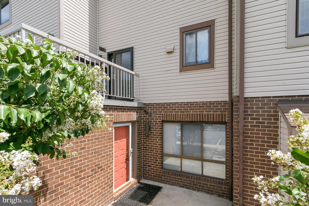 3145 HAWTHORNE DRIVE NE 3145