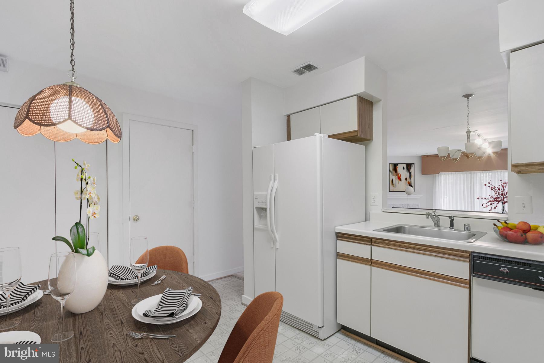 3145 HAWTHORNE DRIVE NE 3145