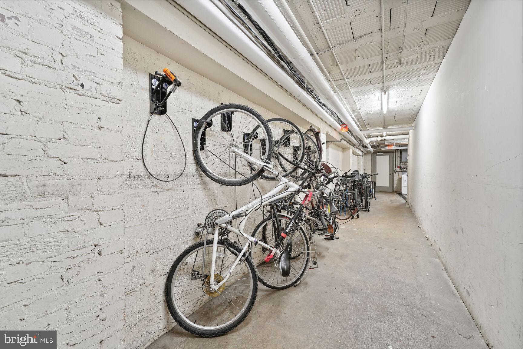 2803 CORTLAND PLACE NW 208