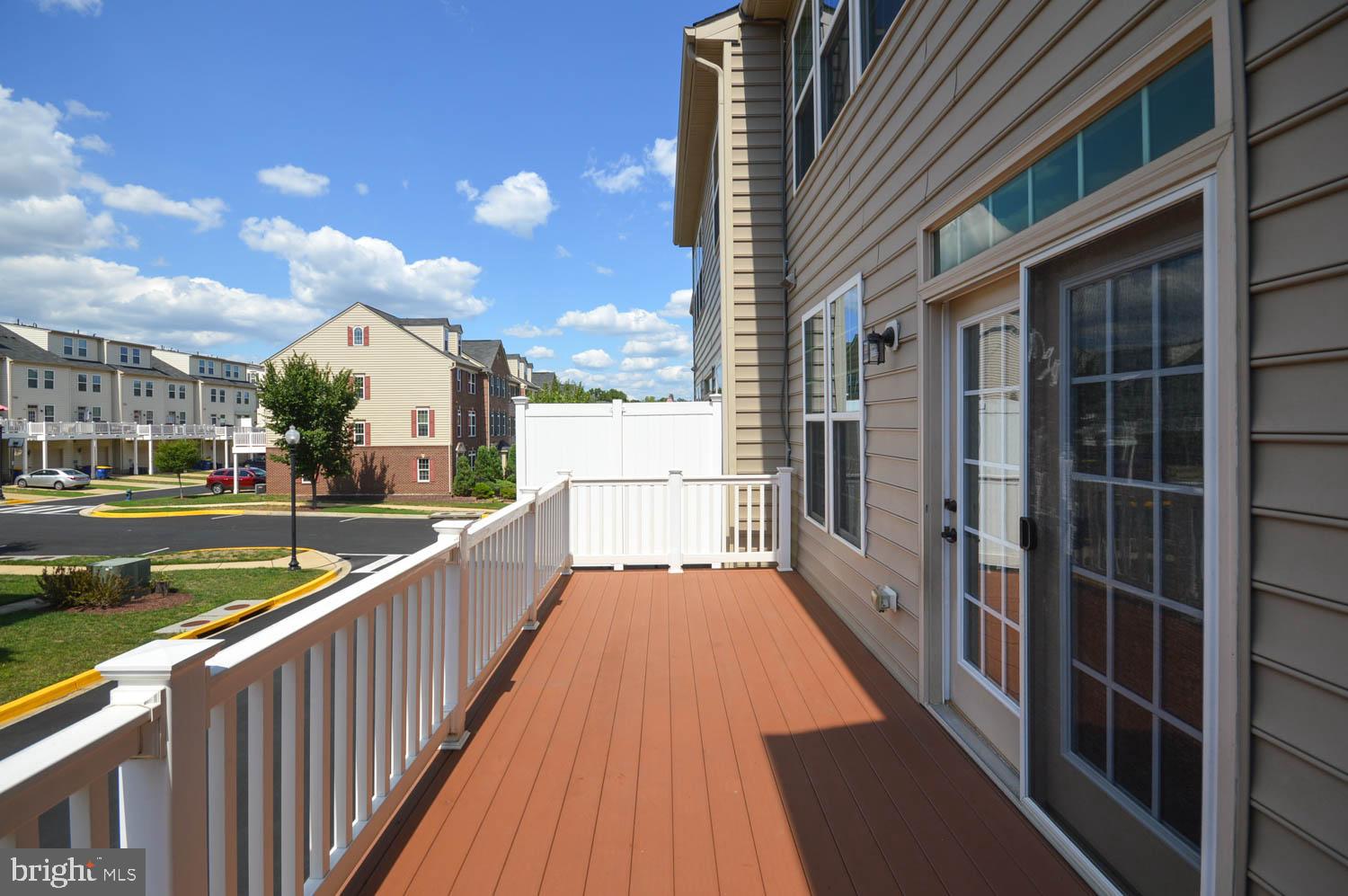 2464 BALDWIN CRESCENT NE