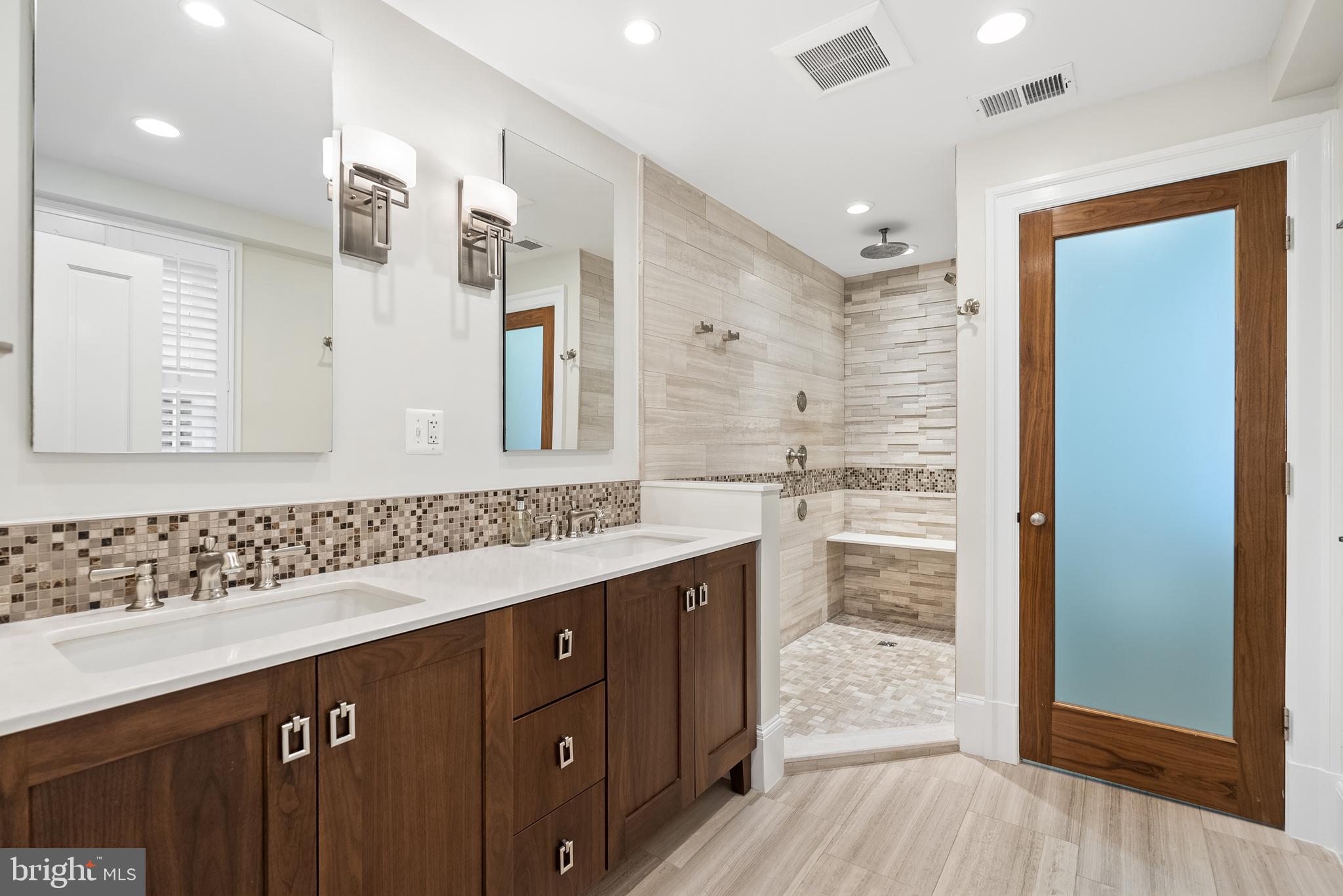 1242 POTOMAC STREET NW