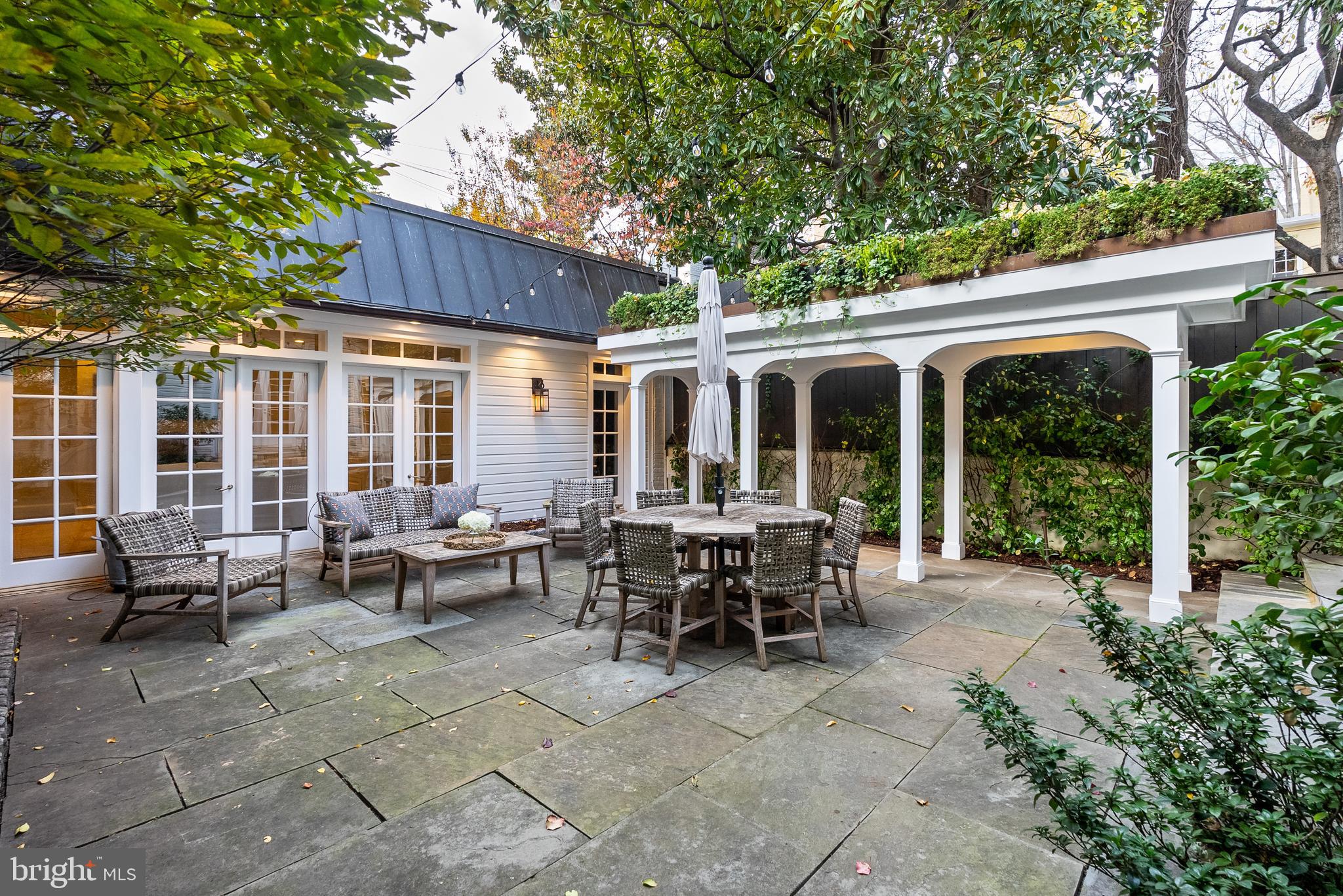 1242 POTOMAC STREET NW