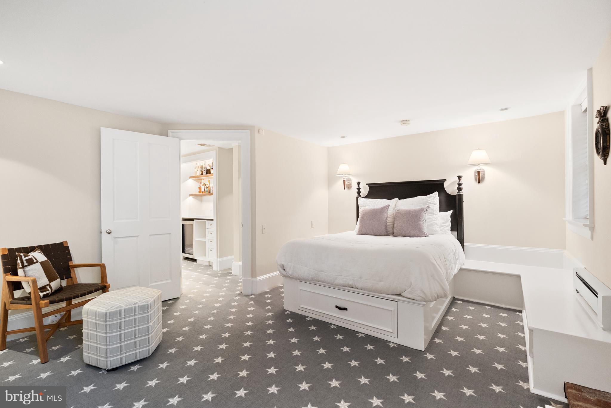 1242 POTOMAC STREET NW