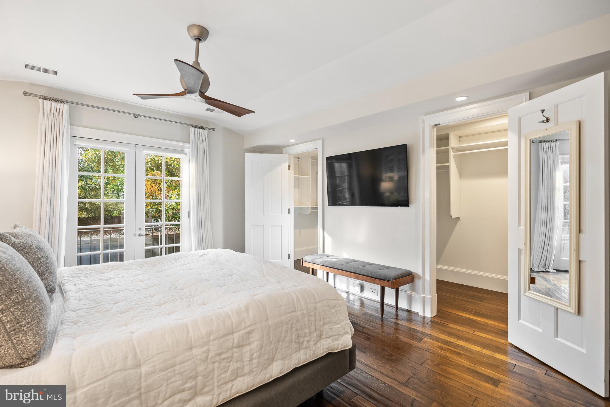 1242 POTOMAC STREET NW